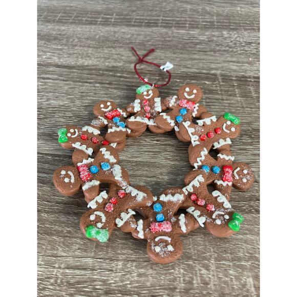 Gingerbread Wreath Christmas Ornament Cookie Candyland Holiday Tree Decor Cute - Picture 3 of 9